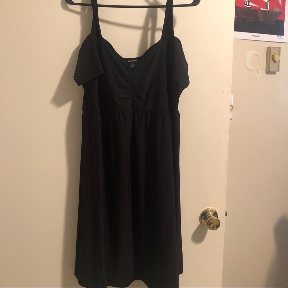 Torrid black dress size 1 NWOT